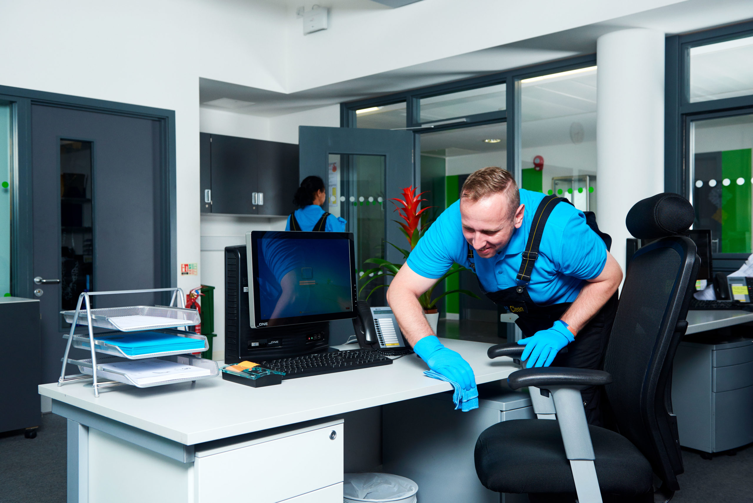 Nuneaton office cleaners and commercial cleaning services - Coventry and Warwickshire cleaning services